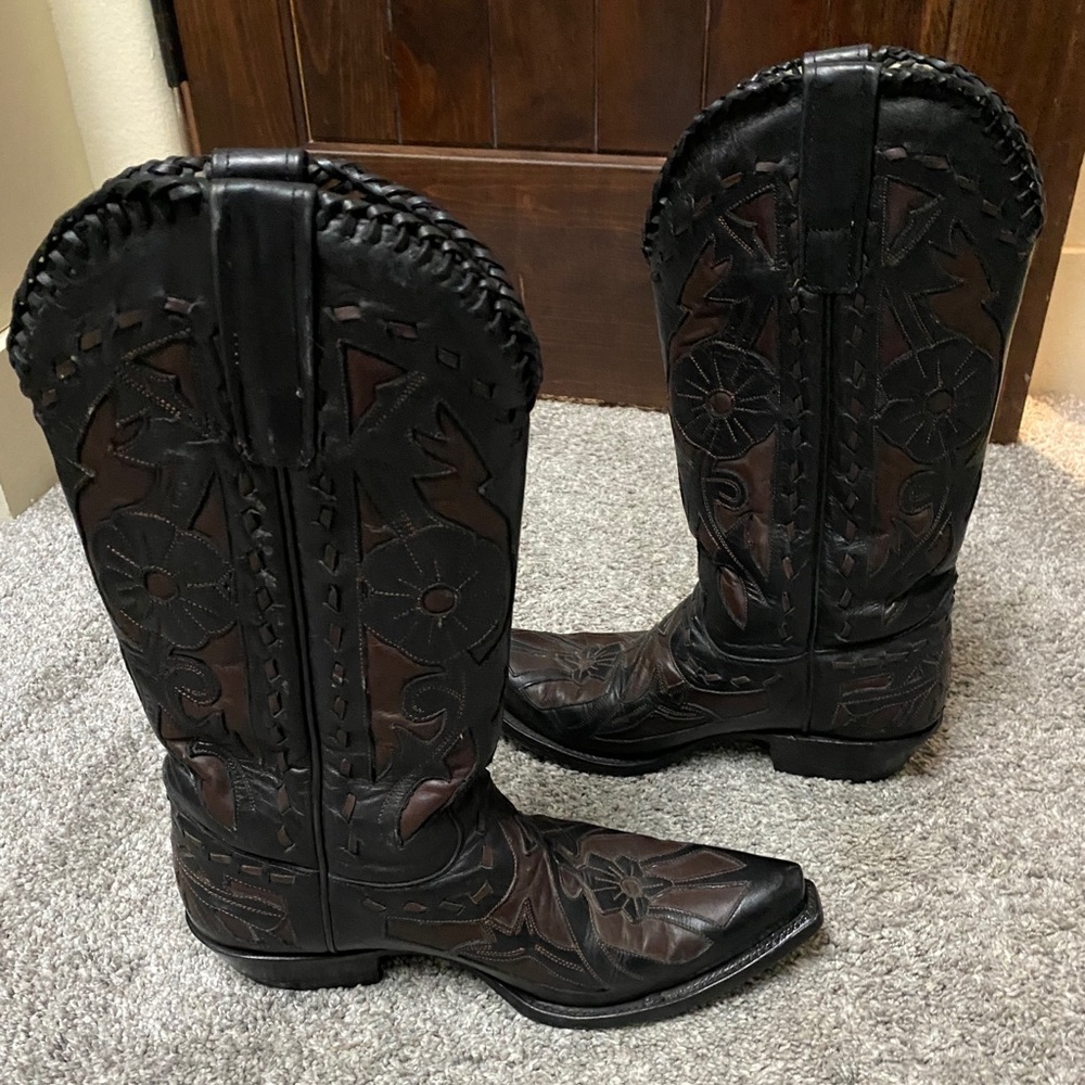 Lane Women’s Boots - Size 8 - Good condition!